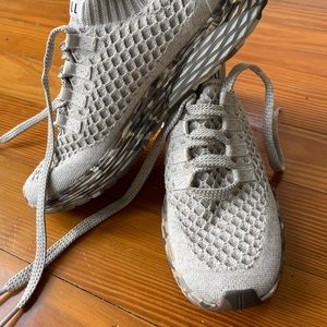 Like new! NOBULL Knit Running Shoes